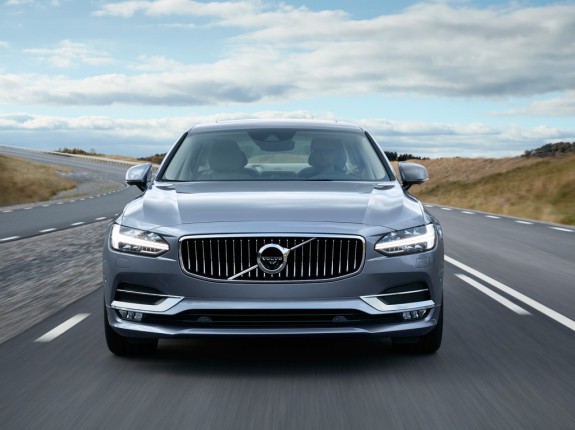  Volvo S90