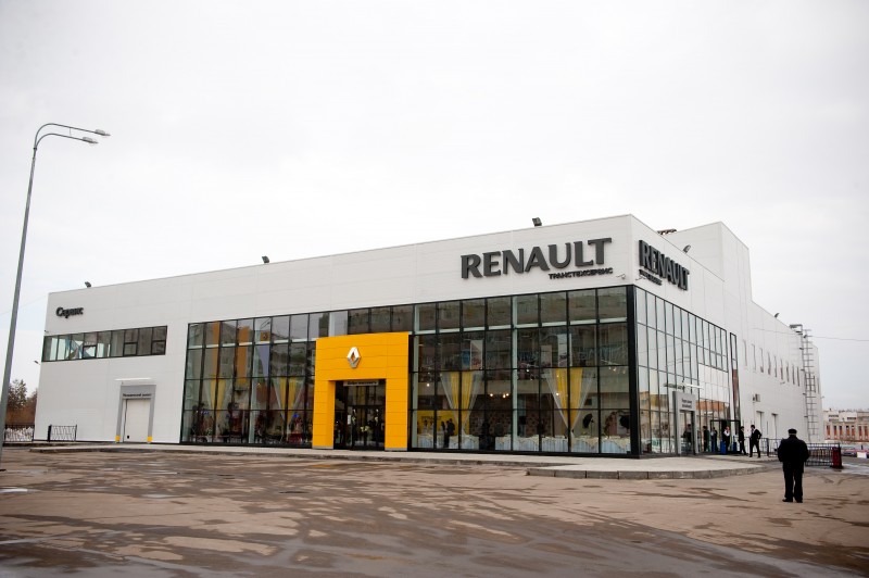  Renault - , . -