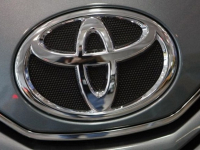 802  Toyota Prius  -   