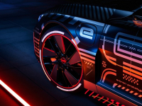 Audi   e-tron GT RS   
