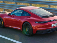 Porsche     911 GTS