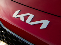 В августе более трети автомобилей Kia проданы в кредит