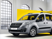 Opel повысил стоимость автомобилей в России