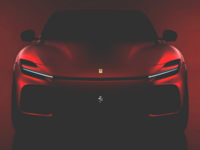   Ferrari:  Purosangue   V12
