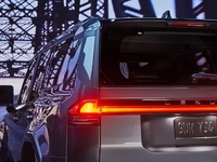 Внедорожник Lexus GX нового поколения: ещё одно фирменное фото
