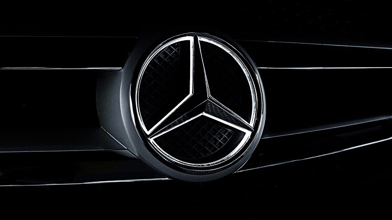      Mercedes-Benz -